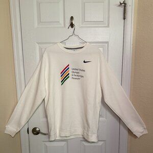 NWT Nike US Olympic & Paralympic Museum Official Merchandise Crewneck Sweatshirt